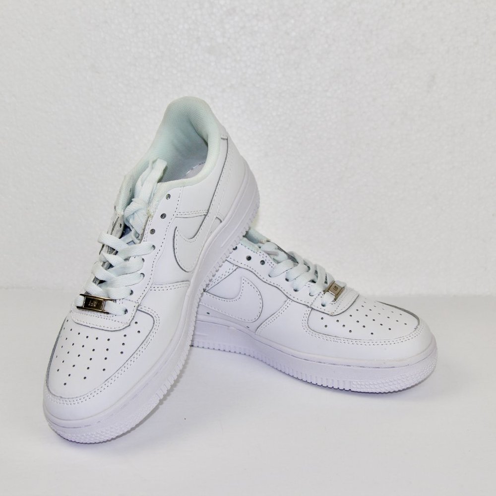 NWOT Nike Air Force 1 white shoes